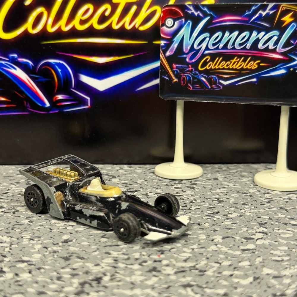 Corgi Juniors Formula 5000 Racing Car Black White Diecast Made in Gt Britain